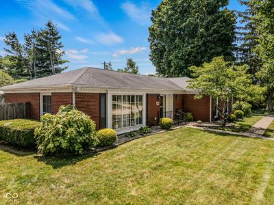1511 Crescent Dr