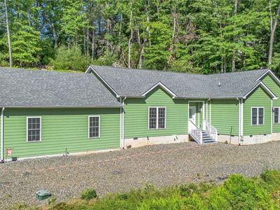 324 Hidden Spring Road