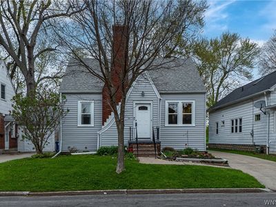 34 Cornell Ave