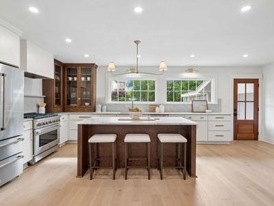 2 Gadsden St APT B