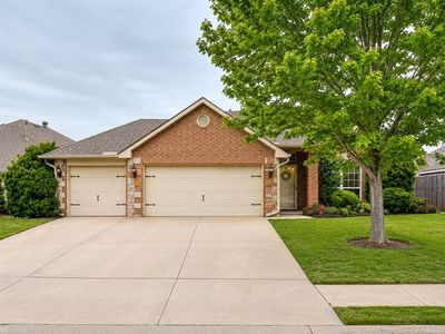 1205 NW 190th Pl