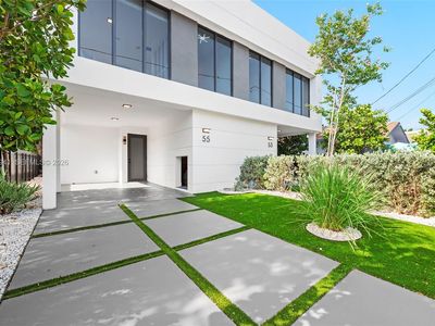 53 NW 52nd St