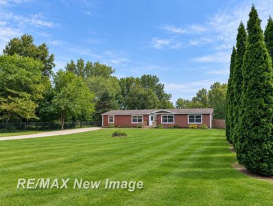 3880 E Curtis Rd