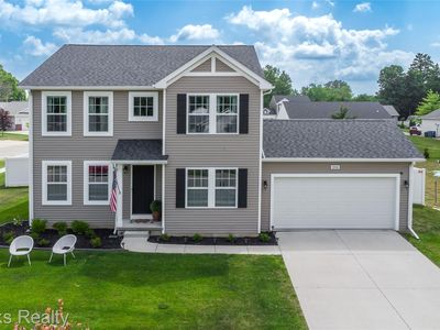 Property at 1014 Meadow Dr, Davison, MI