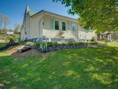 105 Samps Hollow Rd