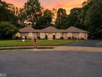 105 Cornwall Ct