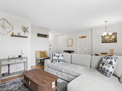 52-30 39th Dr APT 7G