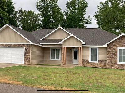 229 Wellington Dr