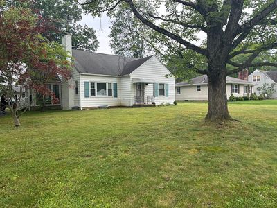 315 Stratford Rd