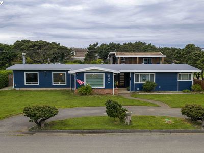 820 Jackson Ave SW