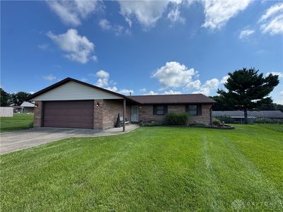 Property at 9 Cassie Ln, West Alexandria, OH