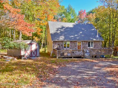 667 Sullivan Trl