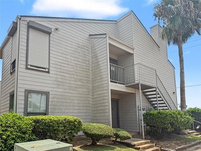 3220 69th St APT B12