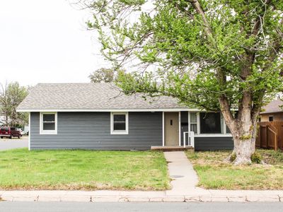 223 N Main St