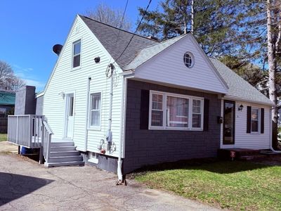 33A Veterans Memorial Dr