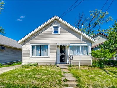 12512 McGowan Ave