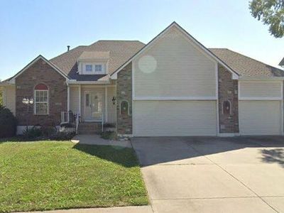 1121 SE 12th Ter