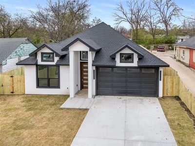 2827 Fernwood Ave