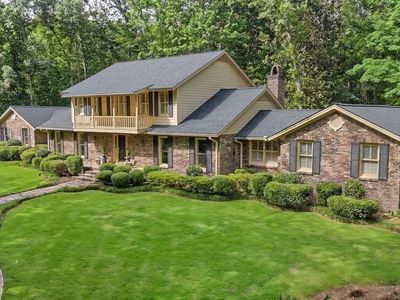 601 Glen Oaks Cir