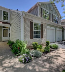 Property at 25 Coolidge Ct Unit A, Streamwood, IL
