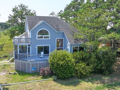 5466 Amrien Circle Dr