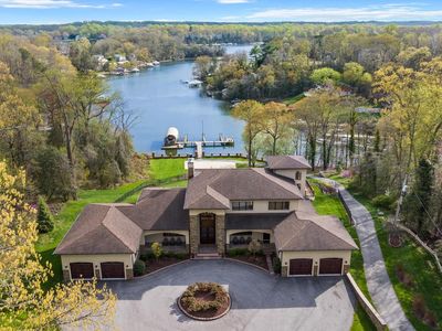 423 Benfield Rd