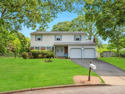 32 Chatham Woods Drive