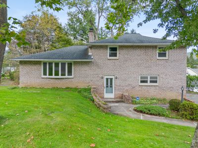 82 Terrace Dr