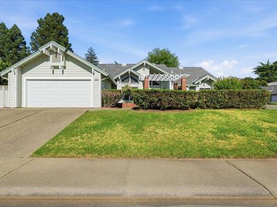 6000 Cowden Ct