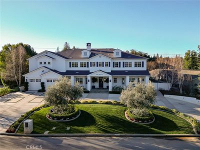 546 E Mariposa Dr