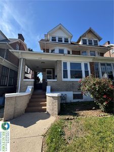 208 S 16th St