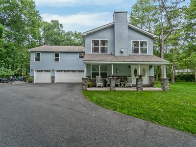 210 Piney Woods Dr