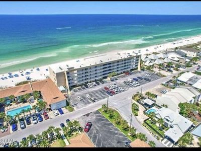 8200 Surf Dr #B303