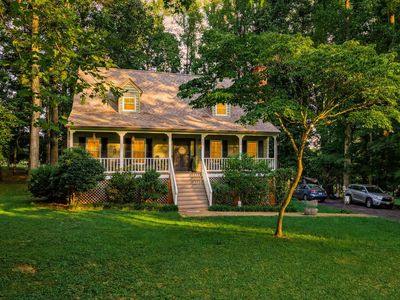 208 Crestview Dr