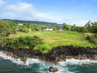 7127 Hana Hwy