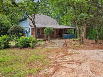 130 Maggie Rufus Ln
