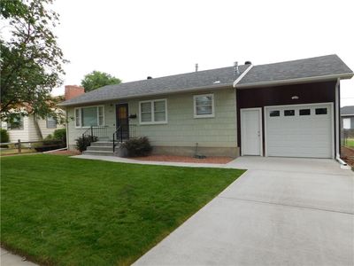 2023 Clark Ave