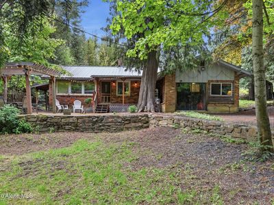 8993 W Twin Lakes Rd
