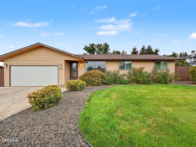 108 N 90th Ave