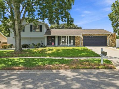 15868 COUNTRY LAKE DRIVE