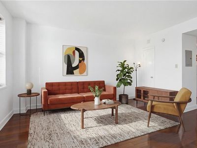 1205 Saint Charles Ave APT 416