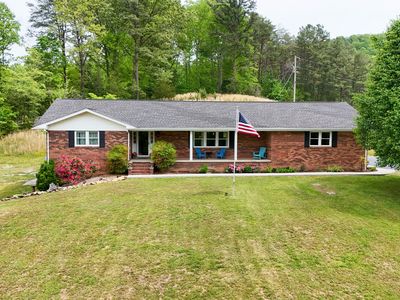 85 Mary Ann Dr