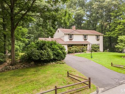 43 Robinhood Drive