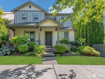 6002 Radiance Boulevard E