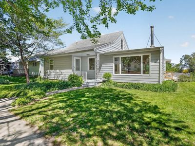 Property at 1115 W 10th St, Cedar Falls, IA
