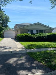 9715 Le Claire Ave