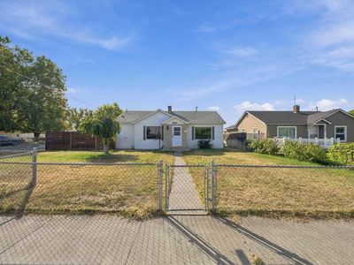 Property at 1704 W Yakima St, Pasco, WA