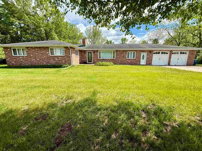 17711 Roosevelt Rd