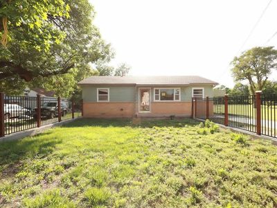 3229 N Salina Ave