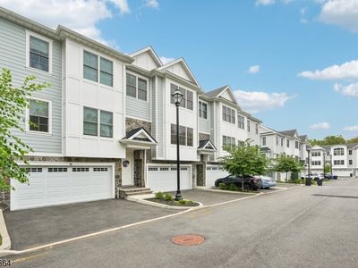 110 Mason Ct #5A